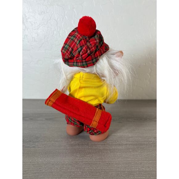 Vintage 1960s Dam Troll Doll – Scottish Highlander Outfit – Plaid Hat, Bagpipes - Picture 2 of 3
